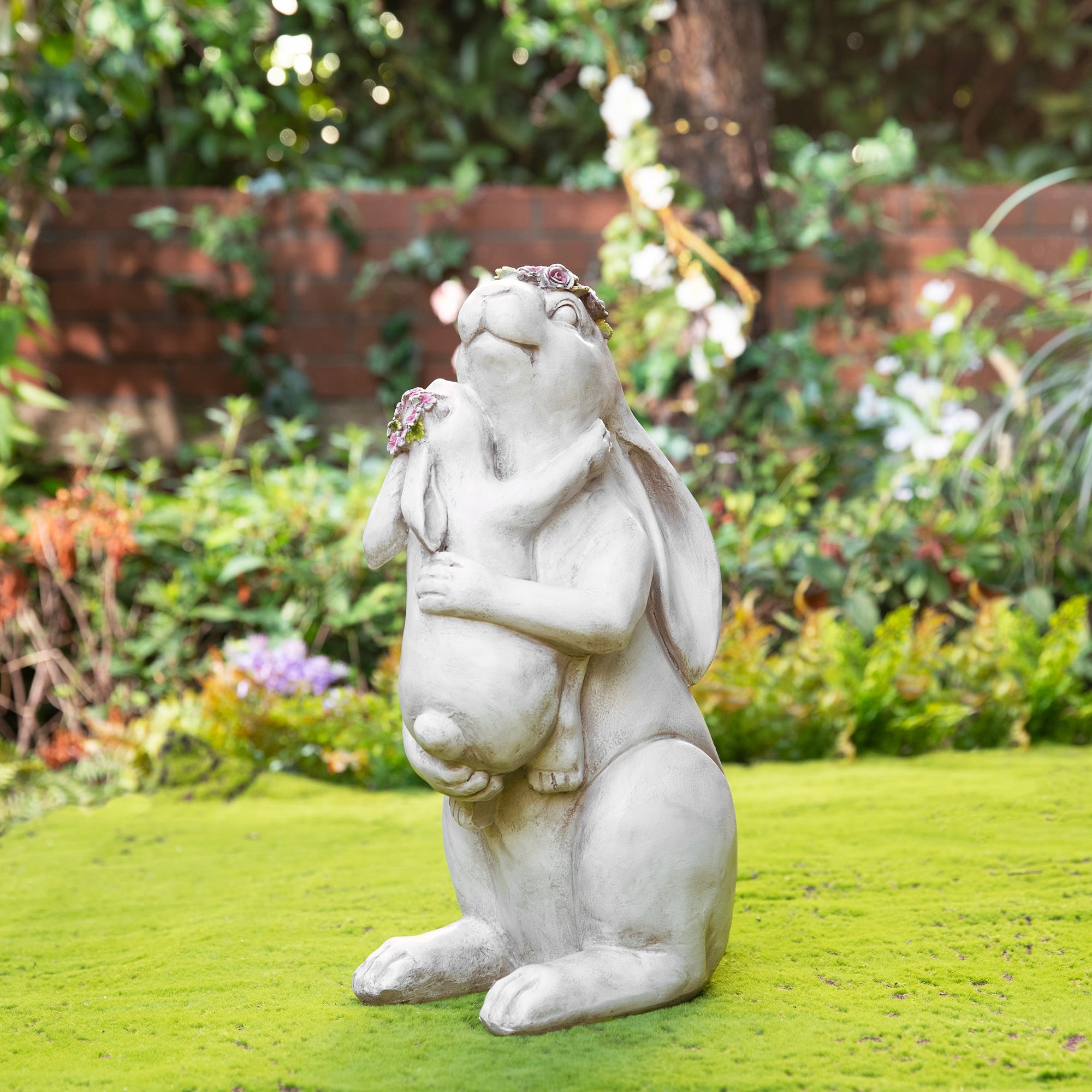 Glitzhome® 17" MGO Hugging Mom and Baby Rabbit Statue